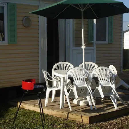 Camping De La Bourgnatelle