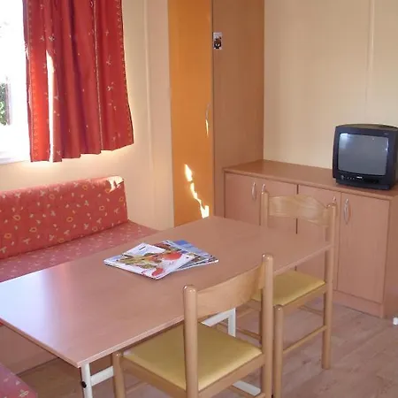 Camping De La Bourgnatelle 4* Bretenoux